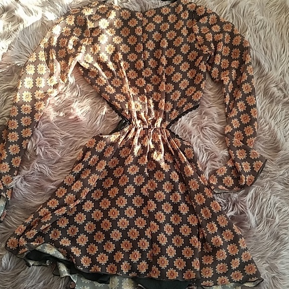 🦄 Sahara Dress - Picture 6 of 11